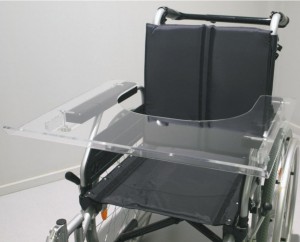 taula transparent per a cadira de rodes ortopedia mato palafrugell baix emporda